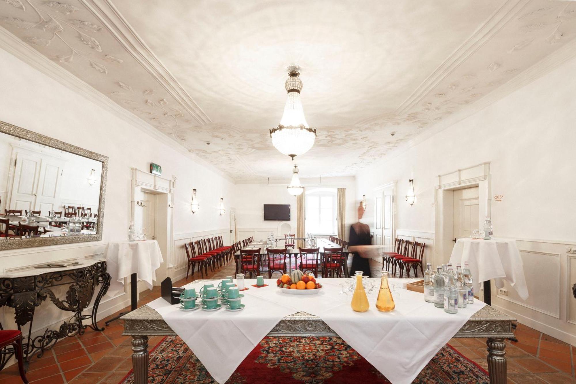 Hotel Orphee - Grosses Haus レーゲンスブルク エクステリア 写真