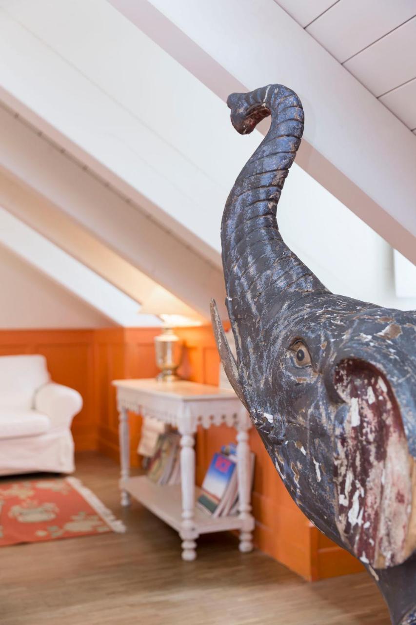 Hotel Orphee - Grosses Haus レーゲンスブルク エクステリア 写真