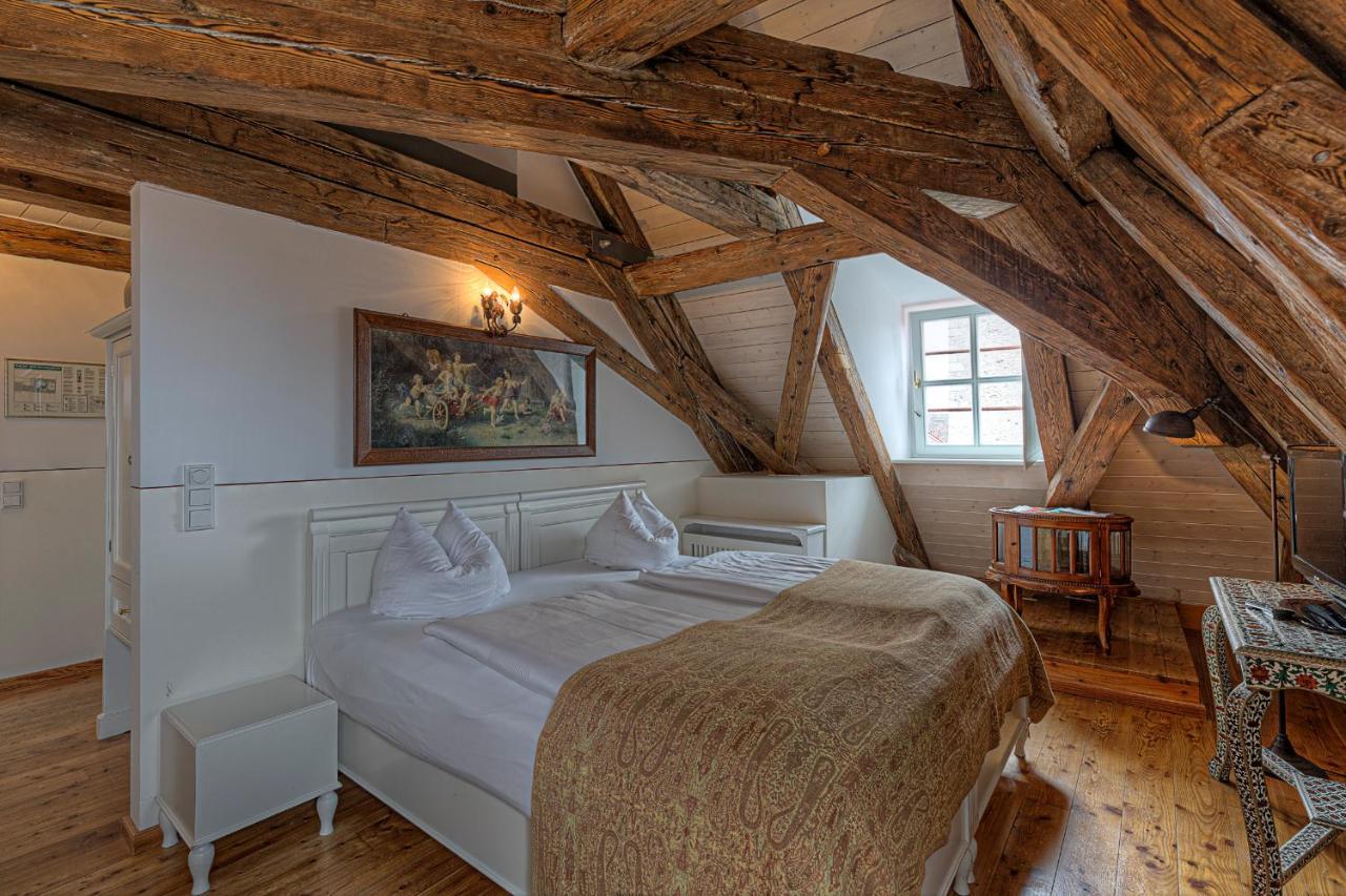 Hotel Orphee - Grosses Haus レーゲンスブルク エクステリア 写真