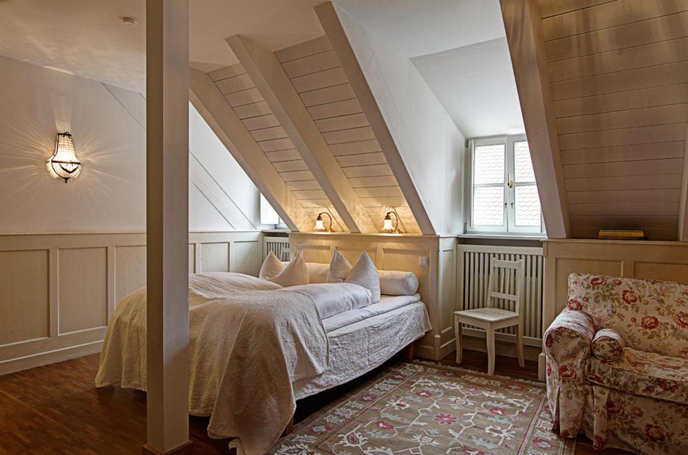 Hotel Orphee - Grosses Haus レーゲンスブルク エクステリア 写真